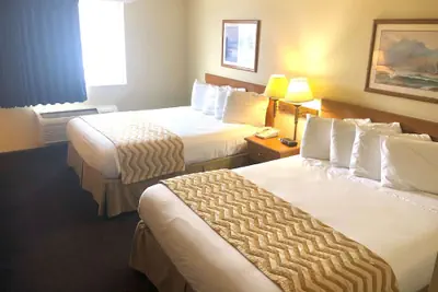 Photo 4 - Travelodge by Wyndham Grand Island