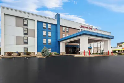Photo 2 - Hampton Inn Lexington/Georgetown