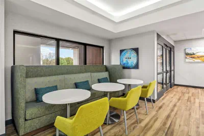 Photo 4 - Hampton Inn Lexington/Georgetown