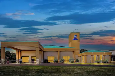 Photo 2 - Best Western Executive Suites