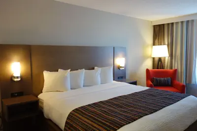 Photo 5 - Country Inn & Suites by Radisson, Decorah, IA