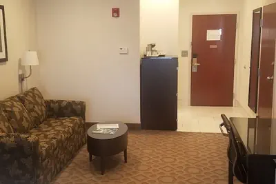 Photo 4 - Radisson Hotel and Conference Center Rockford