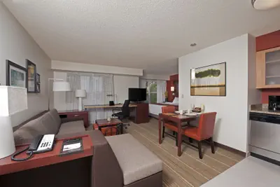 Photo 4 - Residence Inn Lansing West