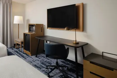 Photo 3 - Fairfield Inn & Suites by Marriott® Grand Rapids Airport