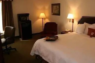 Photo 4 - Hampton Inn Bremen I 20