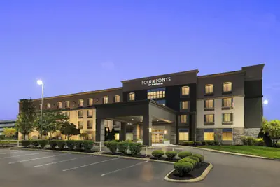 Photo 2 - Four Points by Sheraton Columbus-Polaris