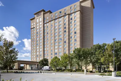 Photo 2 - Hyatt Regency Wichita