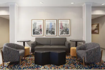 Photo 5 - Hampton Inn & Suites Tampa-North