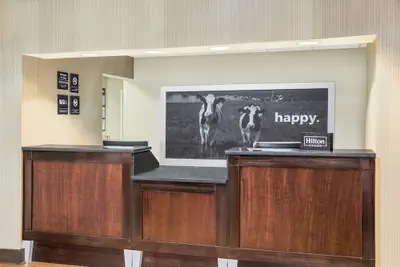 Photo 4 - Hampton Inn Thomasville