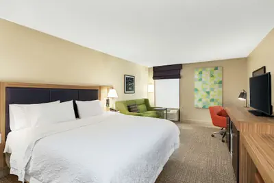 Photo 5 - Hampton Inn Thomasville