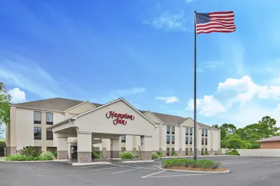 Photo 2 - Hampton Inn Thomasville