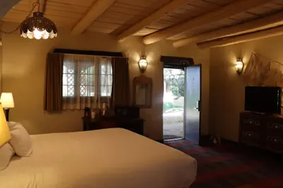 Photo 3 - Sagebrush Inn & Suites