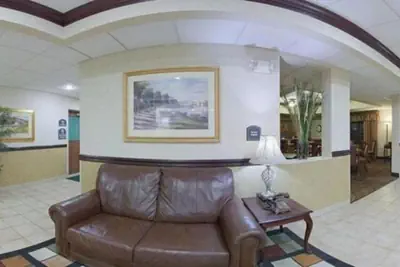 Photo 3 - Holiday Inn Express Wilmington by IHG
