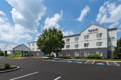 Photo 2 - Spark by Hilton Lancaster