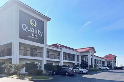 Photo 2 - Quality Inn near Chattanooga South