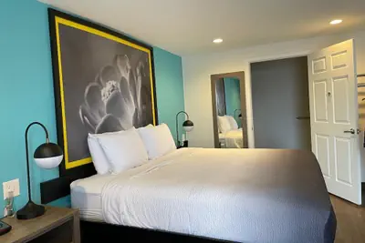 Photo 2 - Super 8 by Wyndham Wichita Falls