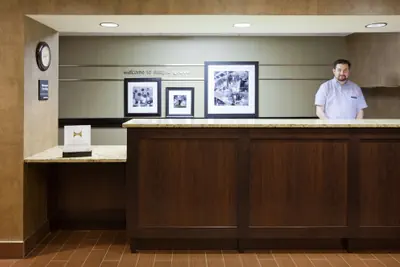 Photo 3 - Hampton Inn Minneapolis NW Maple Grove