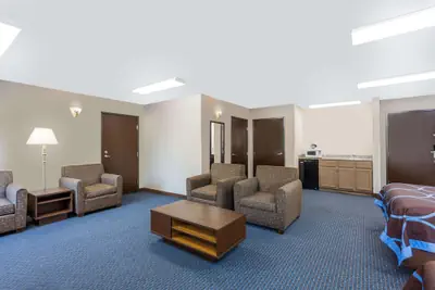 Photo 5 - Super 8 by Wyndham El Dorado