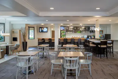 Photo 5 - Courtyard by Marriott - Naples