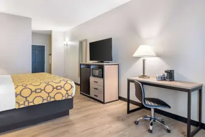 Photo 5 - Baymont by Wyndham Kennesaw