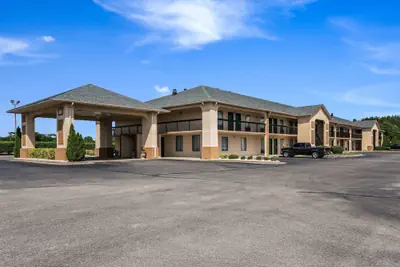 Photo 2 - Quality Inn Battleboro - Rocky Mount