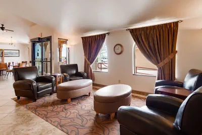 Photo 3 - Best Western West Hills Inn