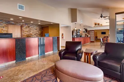 Photo 4 - Best Western West Hills Inn