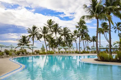 Photo 2 - Amara Cay Resort