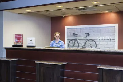 Photo 4 - Hampton Inn Mt. Pleasant