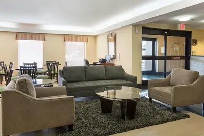 Photo 5 - Quality Inn Richmond Airport