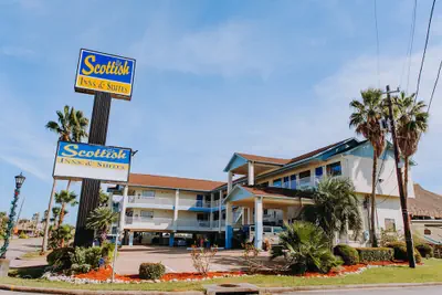 Photo 2 - Scottish Inns and Suites - Near Kemah Boardwalk