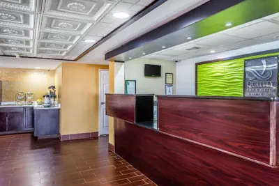 Photo 4 - Quality Inn & Suites near Robins Air Force Base