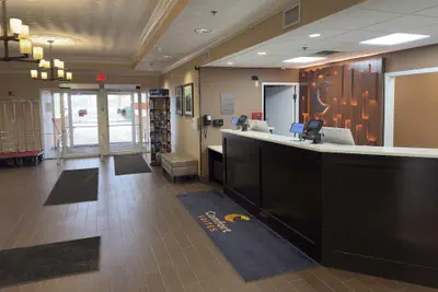 Photo 3 - Comfort Suites Scranton near Montage Mountain