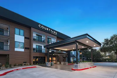 Photo 2 - Courtyard Houston The Woodlands