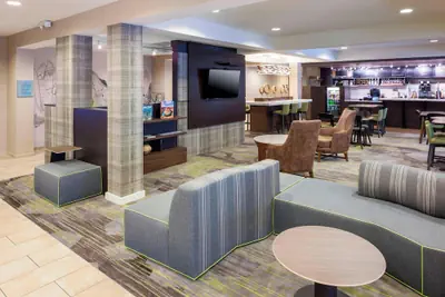 Photo 5 - Courtyard by Marriott Pensacola