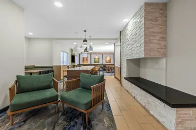 Photo 3 - Fairfield Inn & Suites by Marriott Chicago Southeast/Hammond
