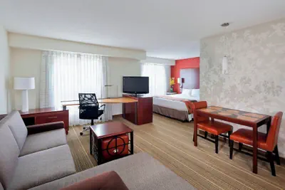 Photo 4 - Residence Inn Cedar Rapids