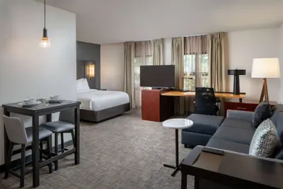 Photo 4 - Sonesta ES Suites New Orleans Convention Center