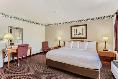 Photo 5 - Baymont by Wyndham Loveland/Fort Collins Area