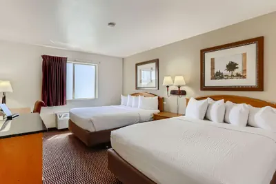 Photo 4 - Baymont by Wyndham Loveland/Fort Collins Area