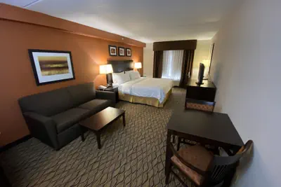 Photo 3 - Holiday Inn Express Hotel & Suites Danbury - I-84 by IHG