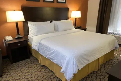 Photo 5 - Holiday Inn Express Hotel & Suites Danbury - I-84 by IHG