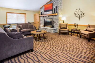 Photo 3 - AmericInn by Wyndham Menomonie