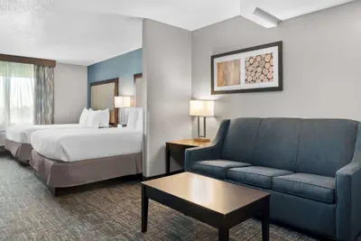 Photo 5 - Best Western Plus Flint Airport Inn & Suites