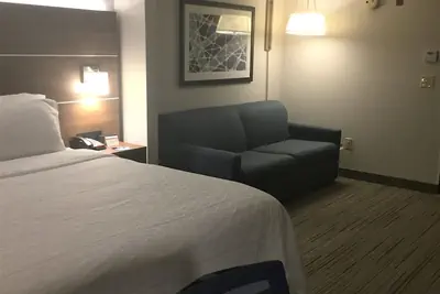 Photo 3 - Holiday Inn Express Atlanta - Emory University Area by IHG