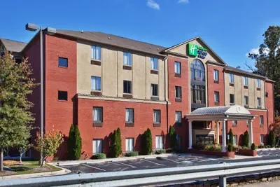 Photo 2 - Holiday Inn Express Atlanta - Emory University Area by IHG