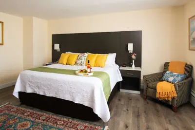 Photo 3 - Rodeway Inn Middletown - Newport