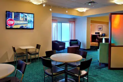 Photo 2 - SpringHill Suites by Marriott Philadelphia Plymouth Meeting