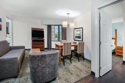 Photo 3 - Staybridge Suites Round Rock by IHG