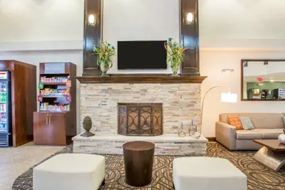 Photo 4 - Comfort Suites Lebanon